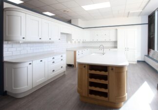 MUST GO! 63% OFF RRP £16,000 Kitchen Stori Shaker Ex Display Kitchen with Island, Stone Worktops, South